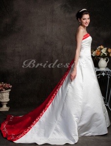 Corte A Cola Gorrailla Strapless Vestido de Novia