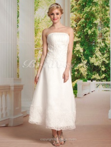 Corte A Organza Hasta la Tibia Strapless Vestido de Novia