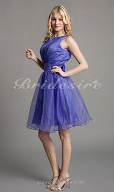 Corte A Organza Hasta la Rodilla Escote Barco Vestido de dama de honor